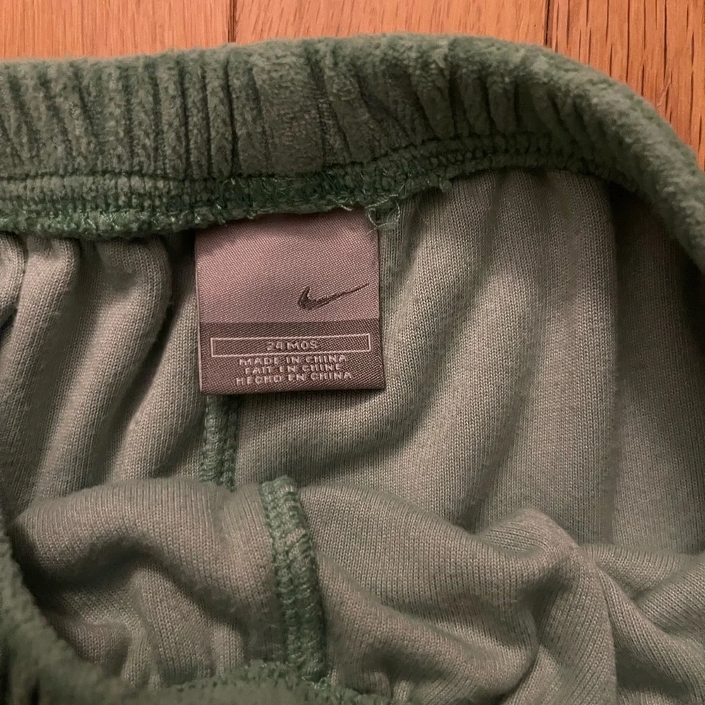 Nike Green Velour Jumpsuit 24M - Picture 2 of 7